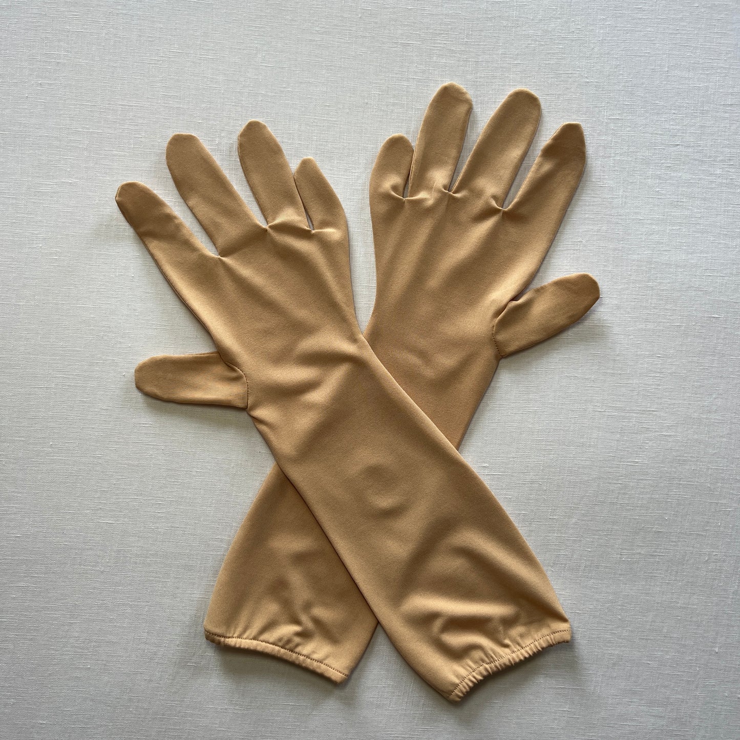 gloves | قفازات